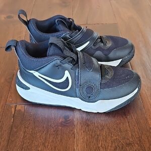 Nike Kids Black and White Sneakers